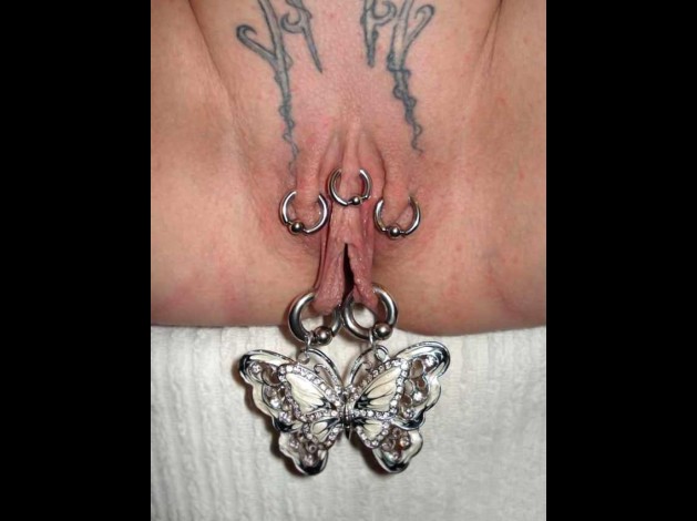 Pussy-Tattoo-Butterfly-033