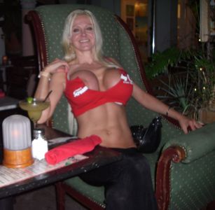 Lori-pleasure-exhibitionist-fake-tits-blonde-milf-102